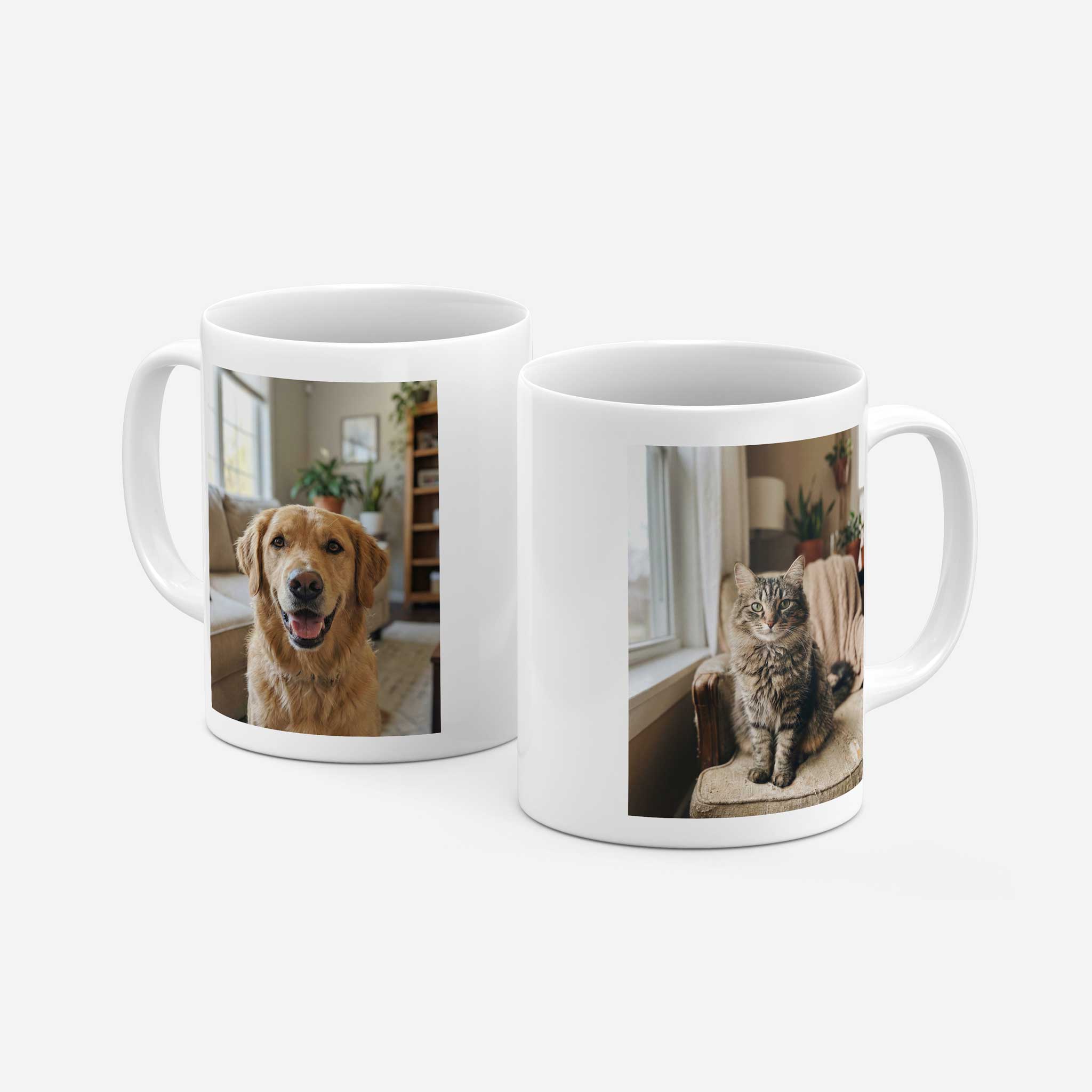 2 Fototassen mit einmal einem Hund im Hochformat und einmal einer Katze.